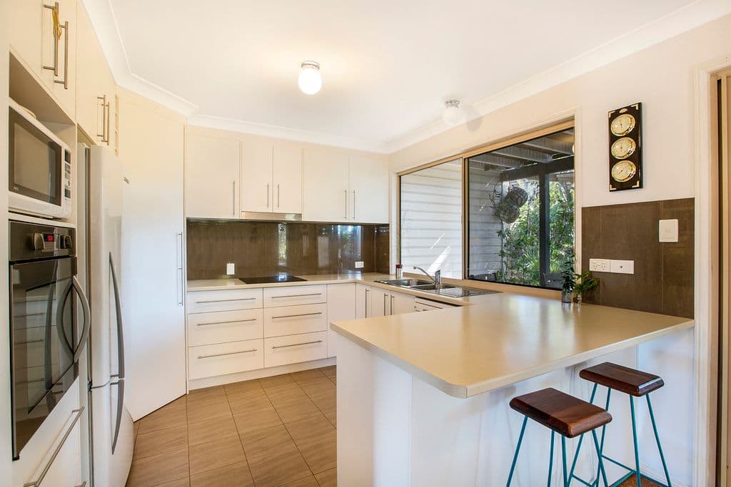 4 Montgomery Drive, WELLINGTON POINT QLD 4160, Wellington Point - Thumbnail 7
