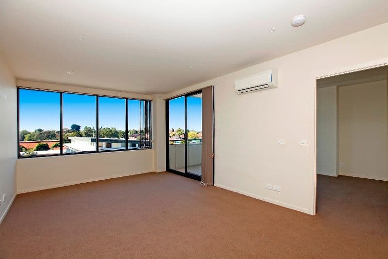 47 Plenty Road, PRESTON VIC 3072, Preston - Thumbnail 2