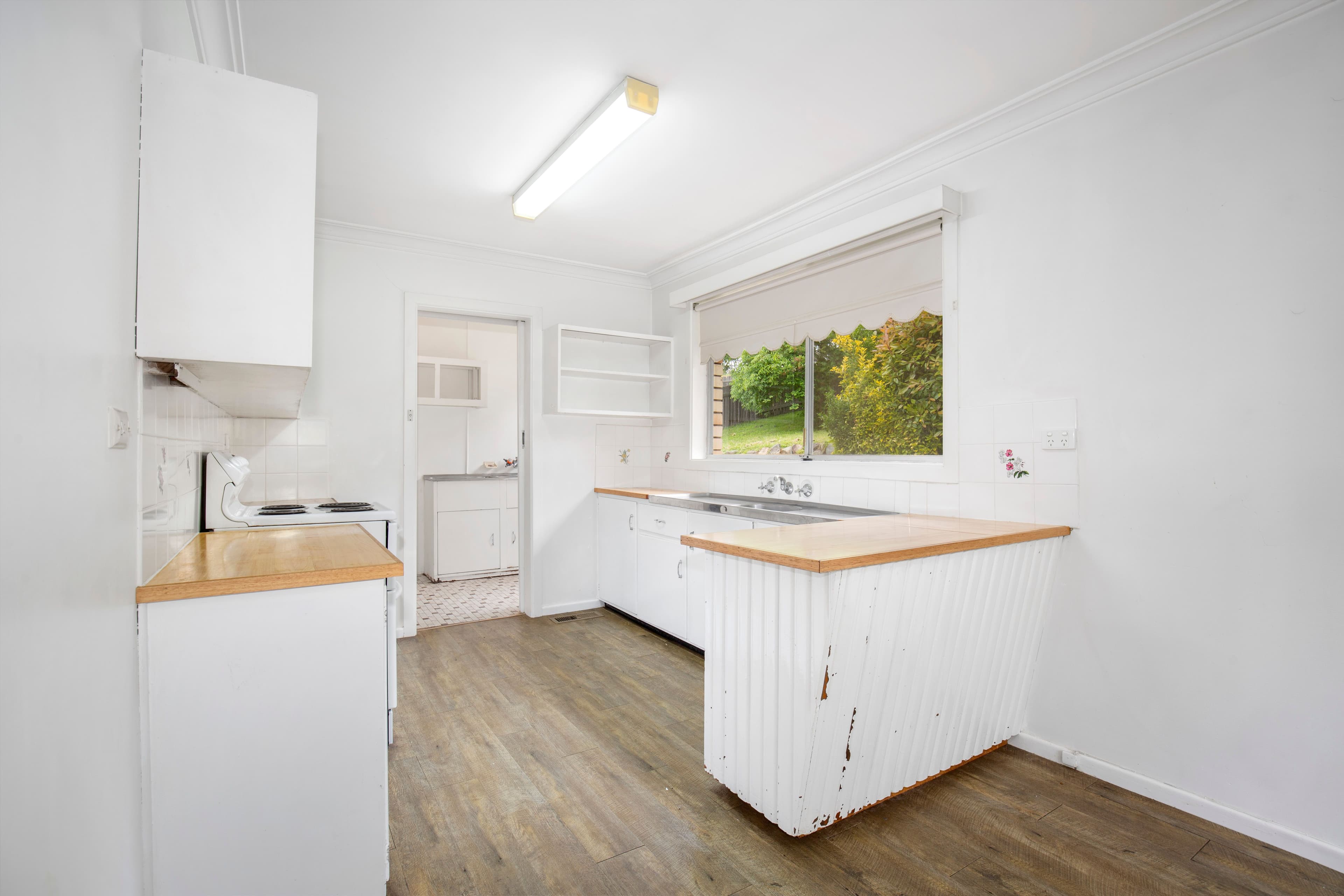 8 Curtis Street, Armidale NSW 2350, Armidale - Thumbnail 2