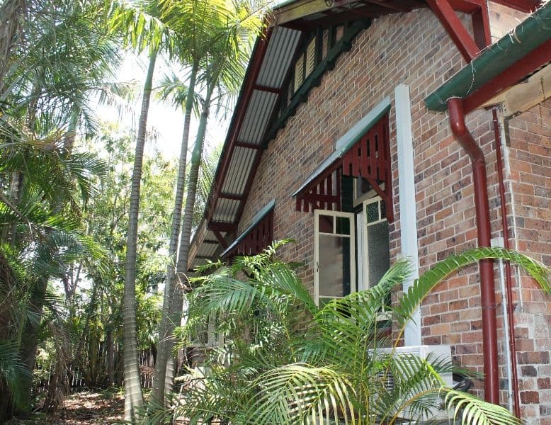 43 Strong Avenue, GRACEVILLE QLD 4075, Graceville - Thumbnail 2
