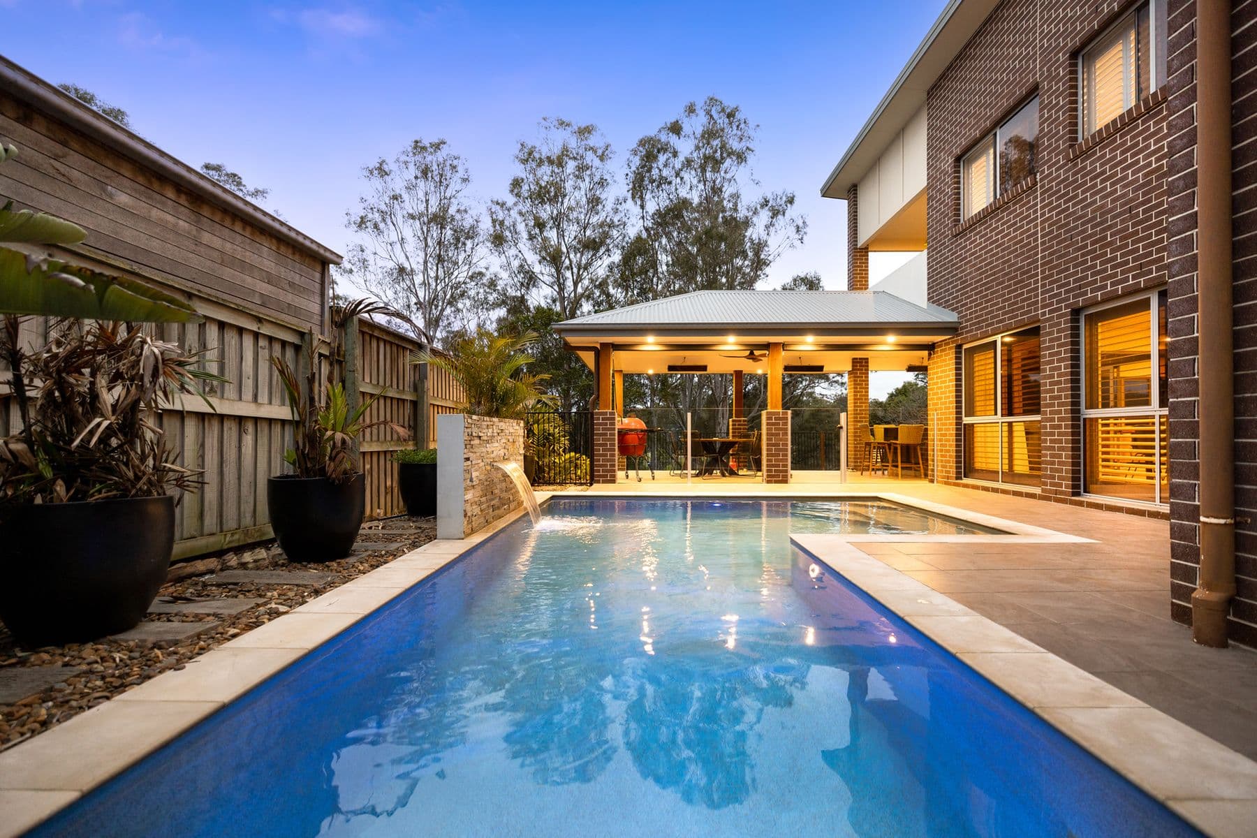 28 Pebble Beach Drive, Windaroo QLD 4207, Windaroo - Thumbnail 2