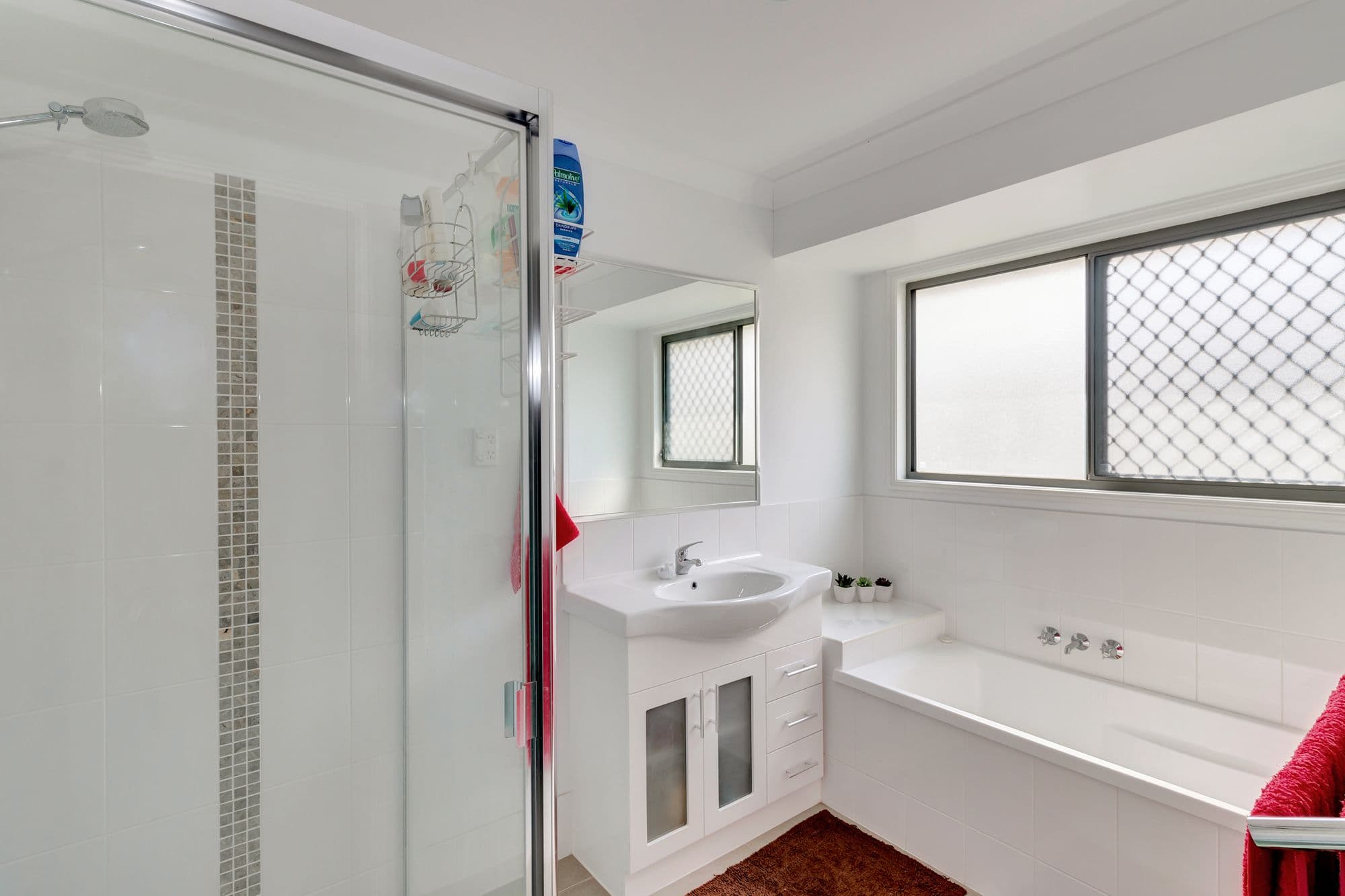2 Statham Court, Redbank Plains QLD 4301, Redbank Plains - Thumbnail 6