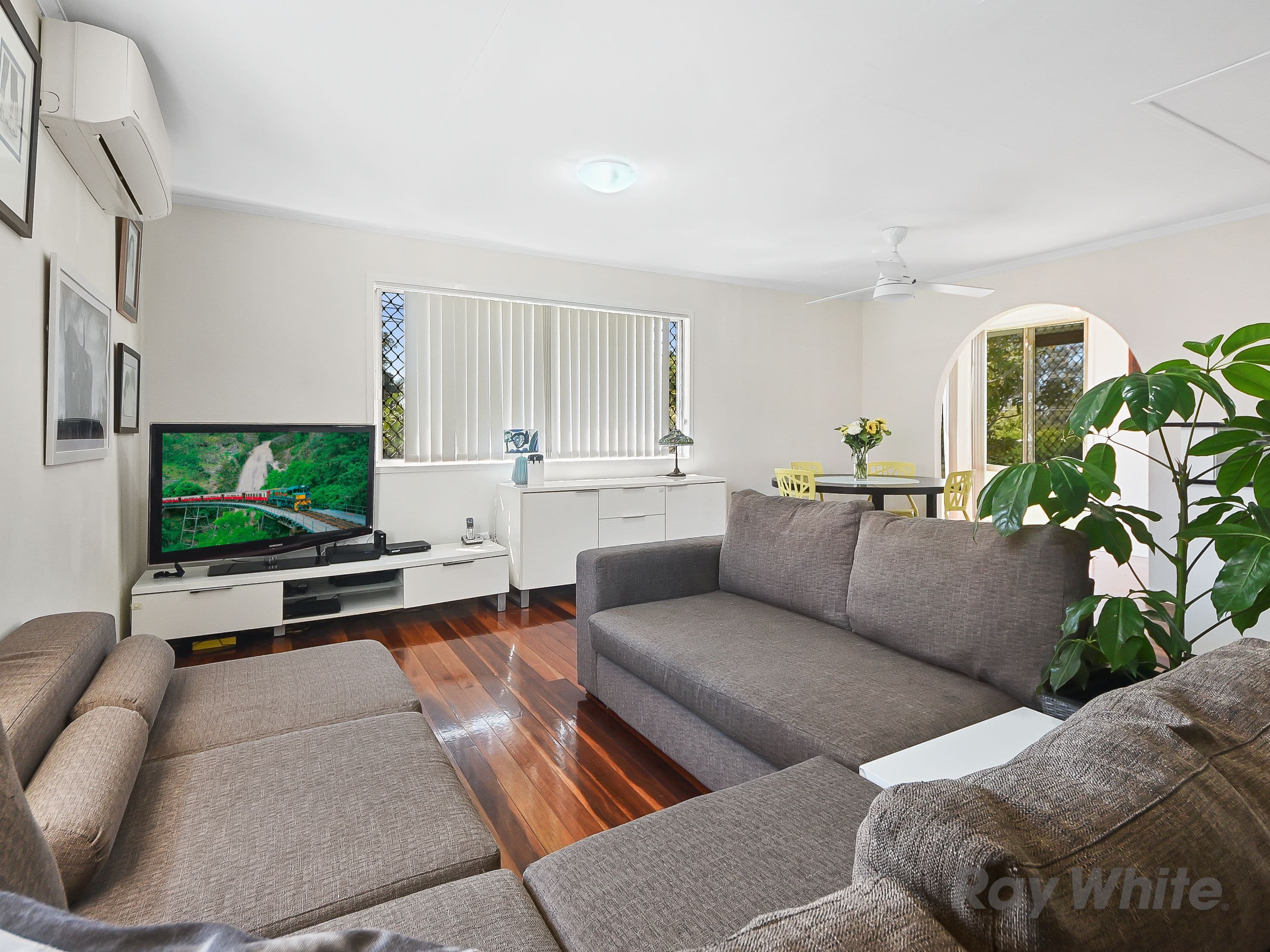 4 Cater Street, Bracken Ridge QLD 4017, Bracken Ridge - Thumbnail 2