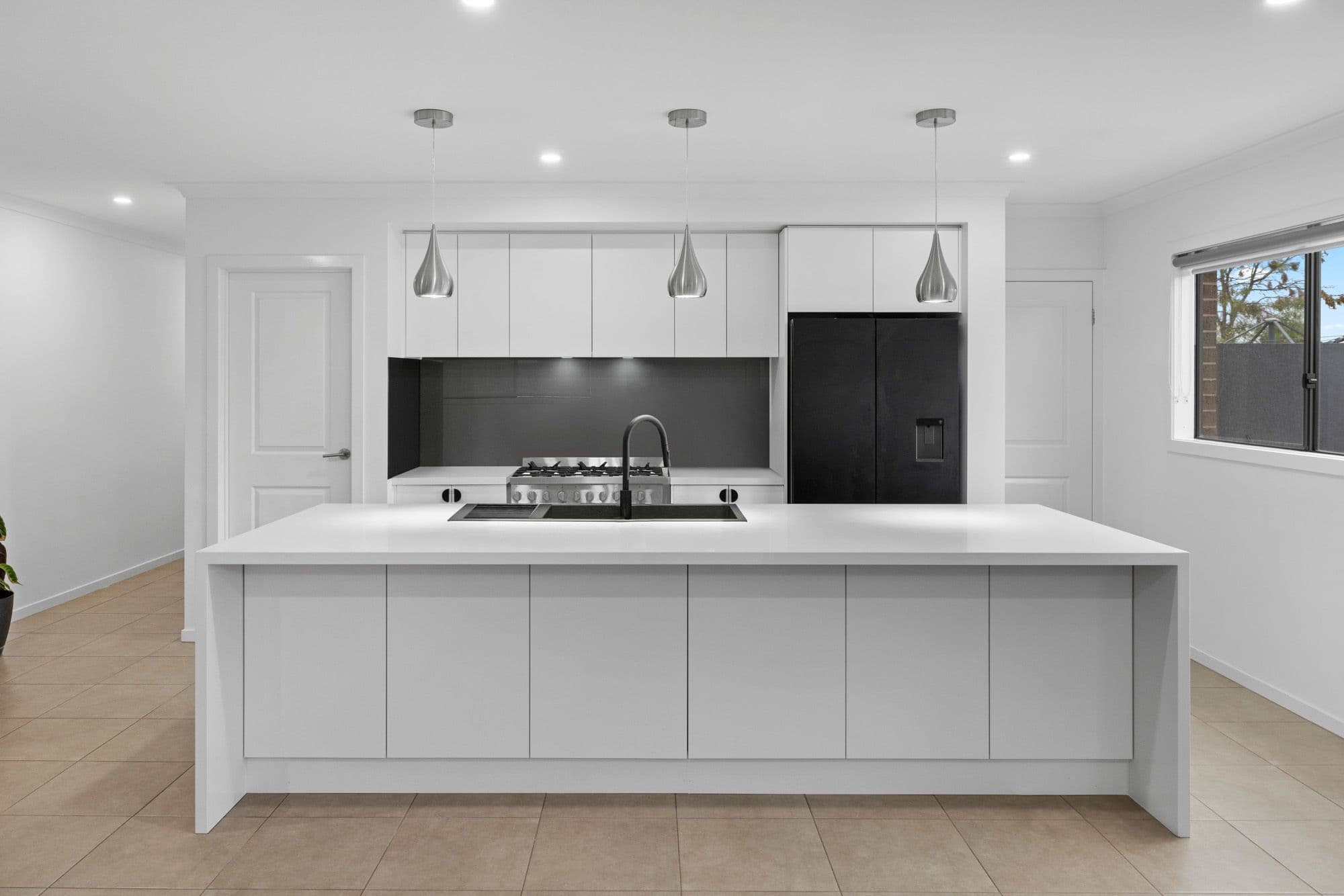 42 Powlett Street, Werribee VIC 3030, Werribee - Thumbnail 4
