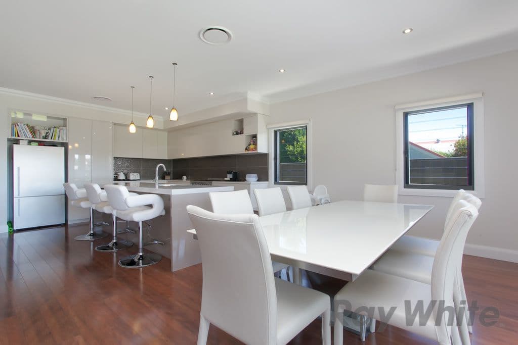 35 Wood Street, ADAMSTOWN NSW 2289, Adamstown - Thumbnail 2