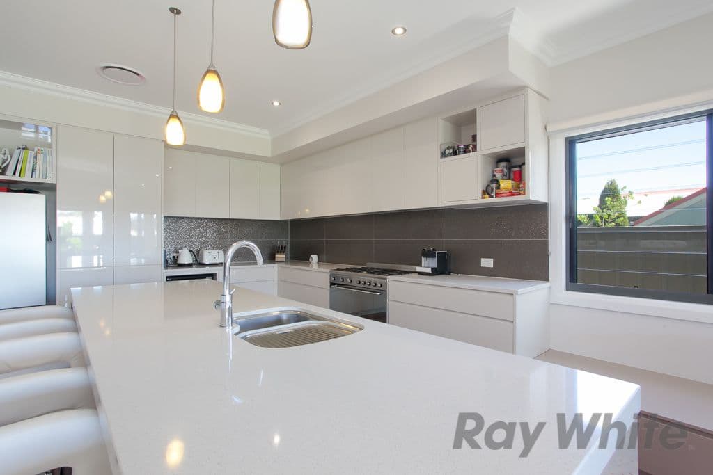 35 Wood Street, ADAMSTOWN NSW 2289, Adamstown - Thumbnail 5