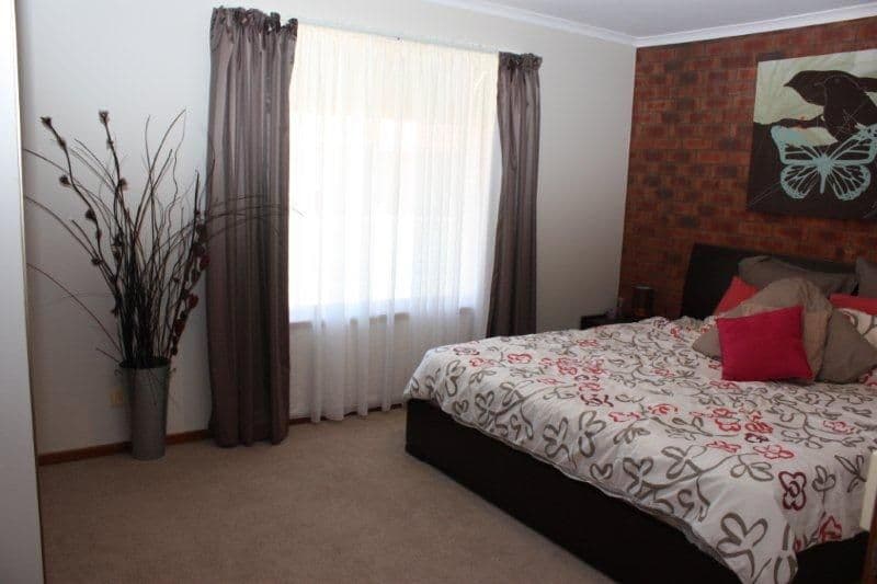 144 Federation Avenue, COROWA NSW 2646, Corowa - Thumbnail 2
