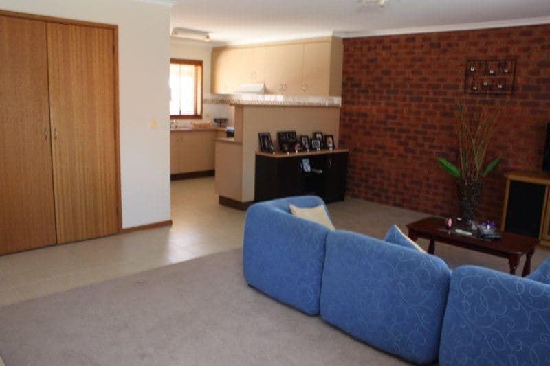 144 Federation Avenue, COROWA NSW 2646, Corowa - Thumbnail 5