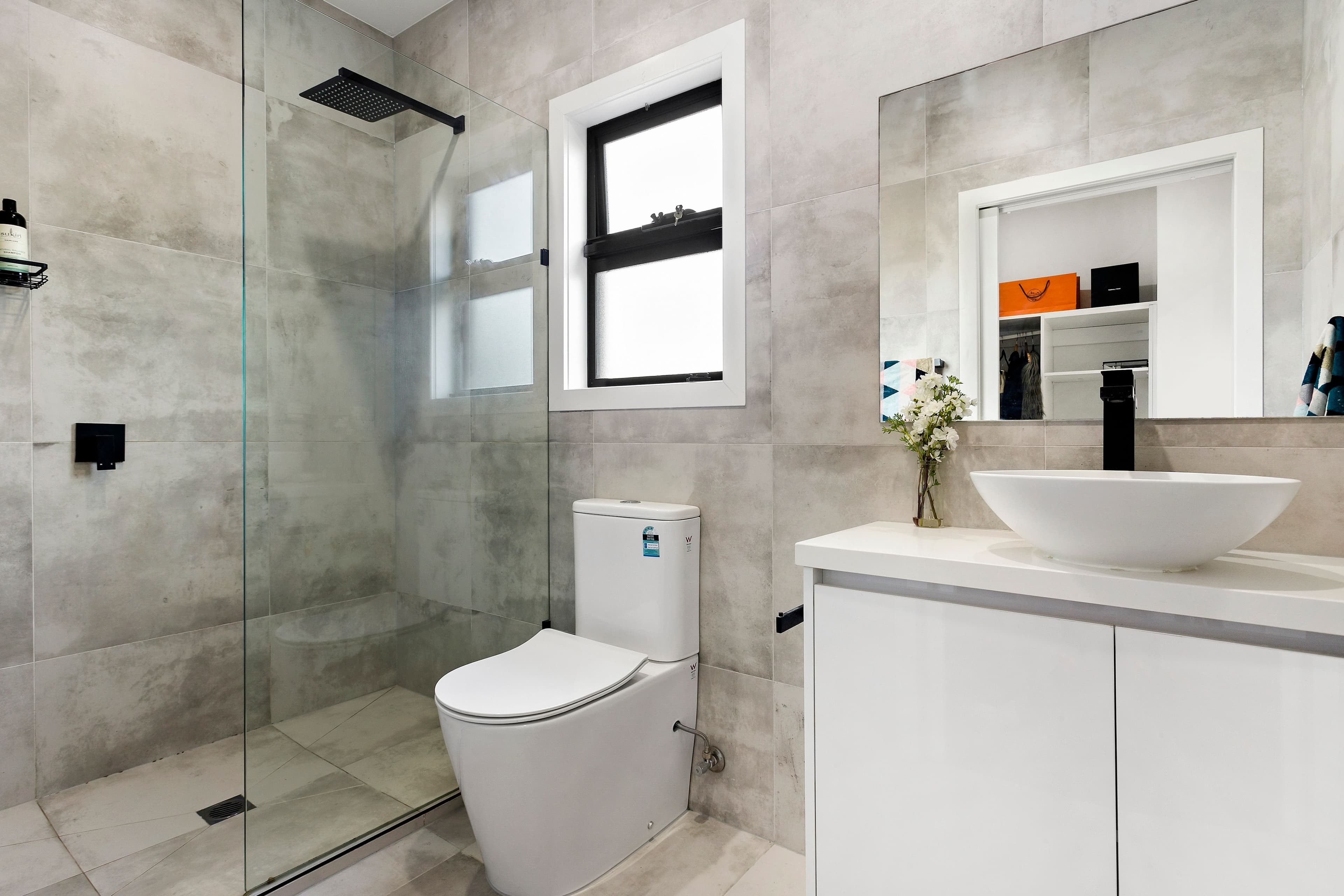 16 Army Avenue, Reservoir VIC 3073, Reservoir - Thumbnail 8