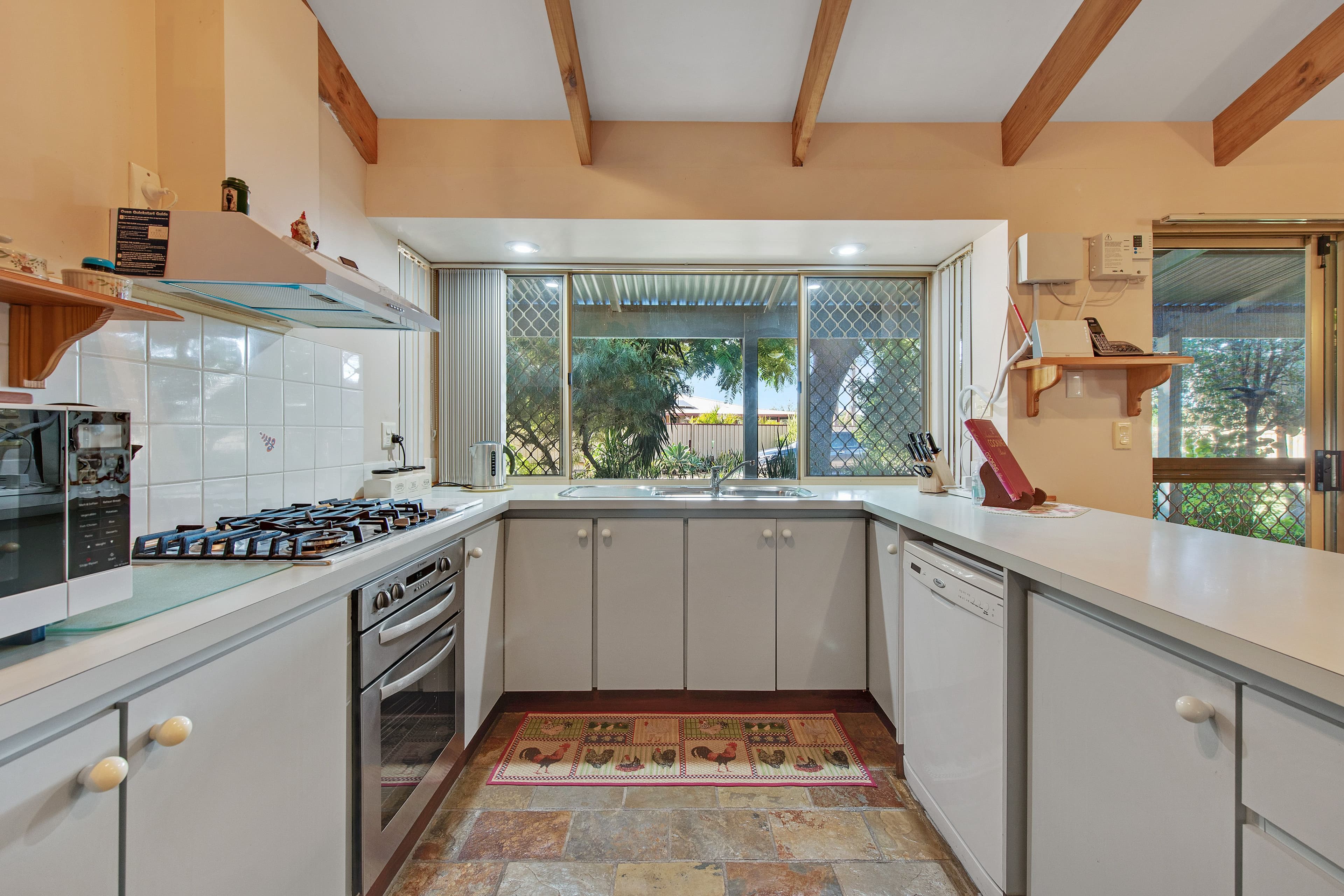 5 Verticordia Drive, Strathalbyn WA 6530, Strathalbyn - Thumbnail 2