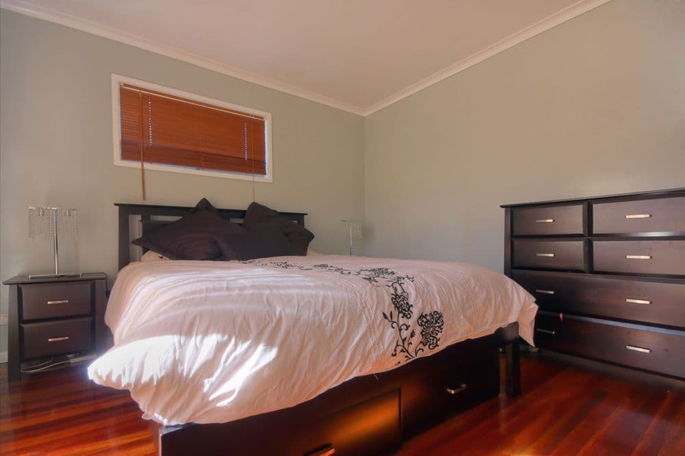 56 Kindra Avenue, SOUTHPORT QLD 4215, Southport - Thumbnail 6
