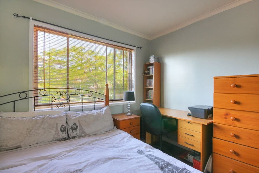 56 Kindra Avenue, SOUTHPORT QLD 4215, Southport - Thumbnail 7
