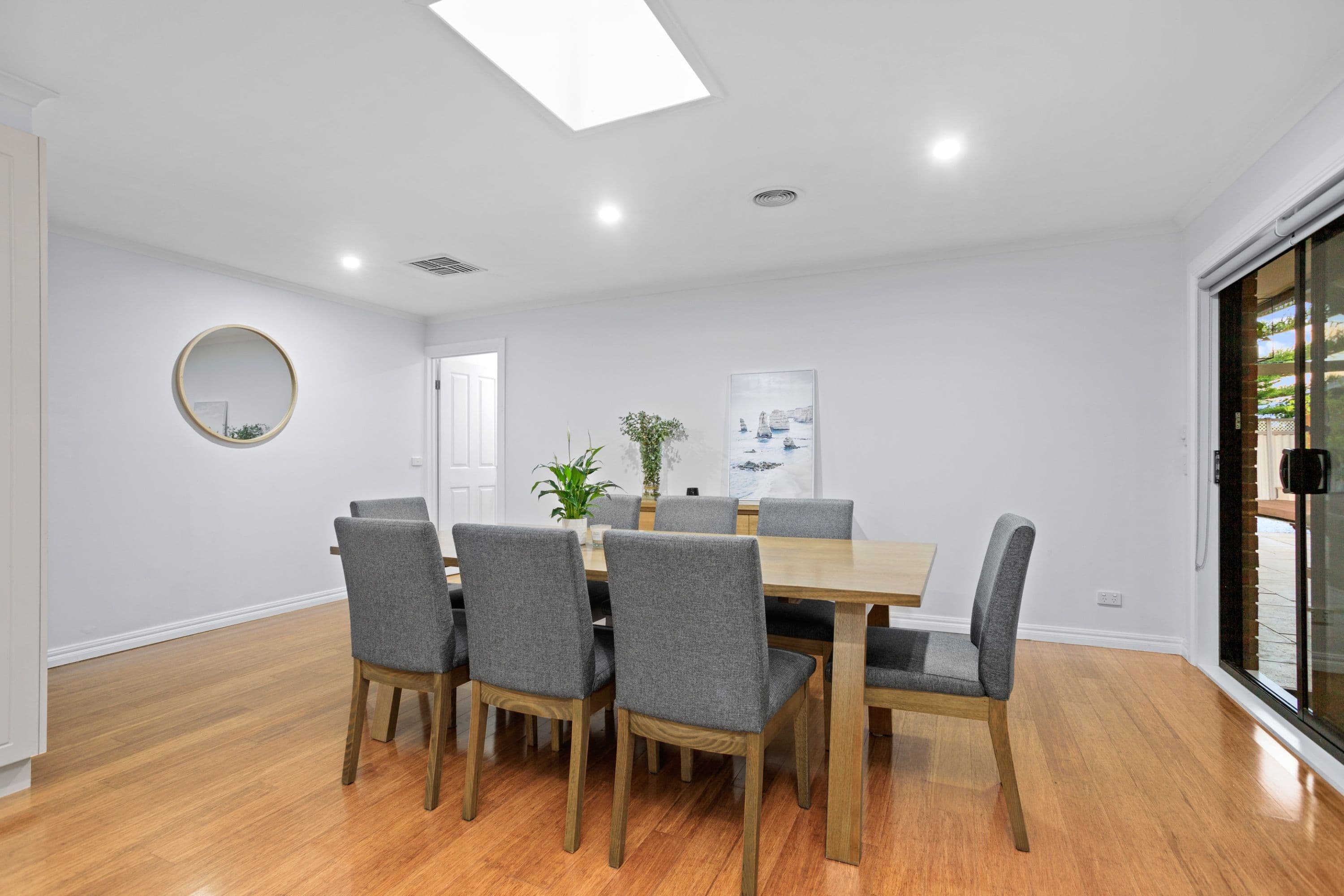 20 Epsom Avenue, Epping VIC 3076, Epping - Thumbnail 4
