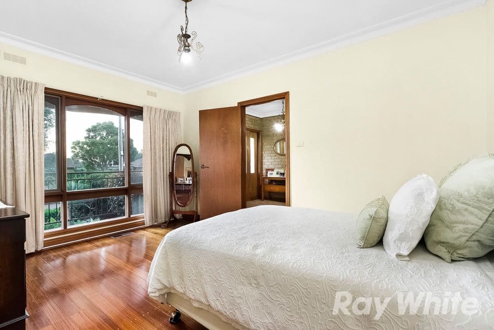 70 Bertrand Avenue, Mulgrave VIC 3170, Mulgrave - Thumbnail 5