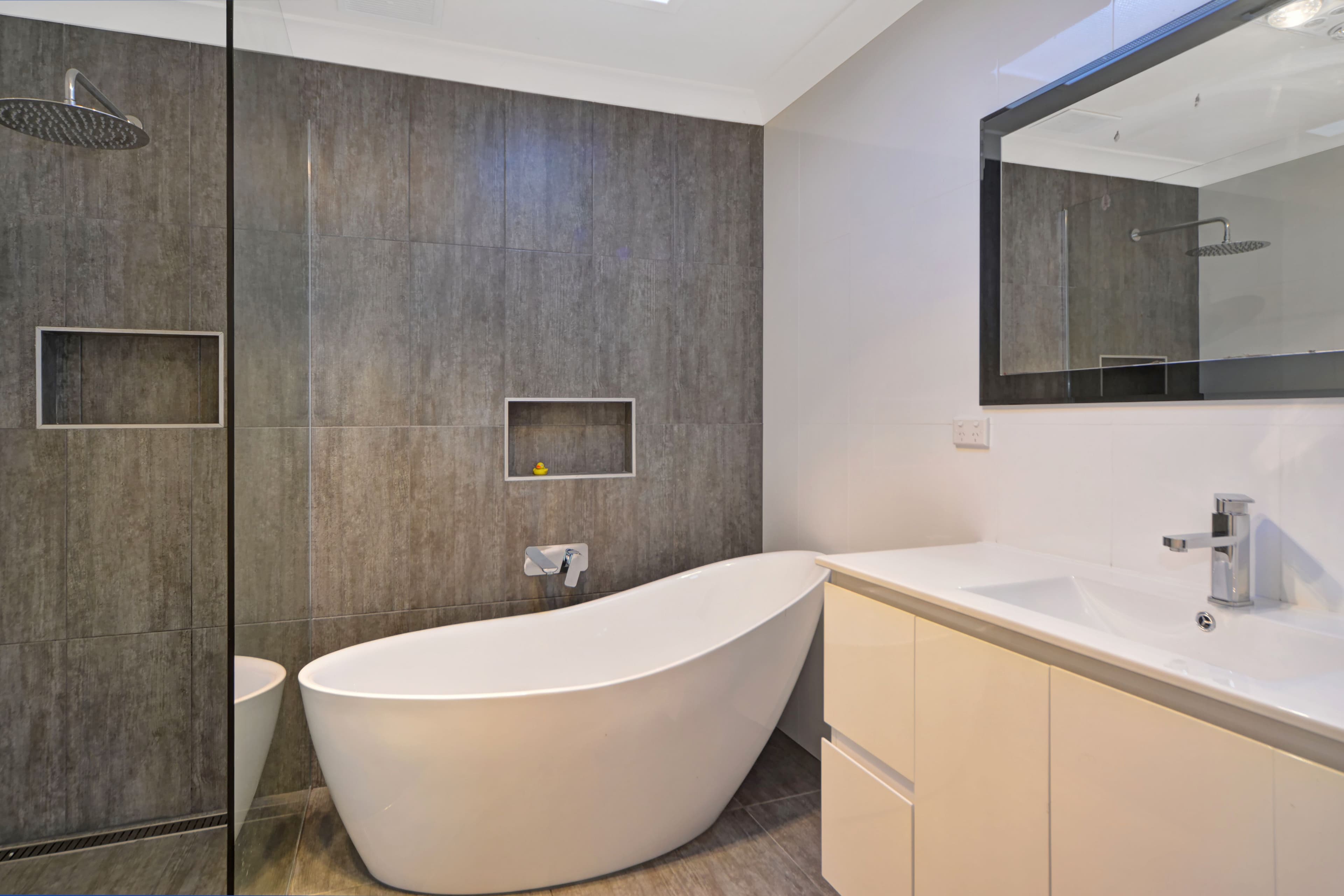 4 Kerry Close, Barrack Heights - Thumbnail 3