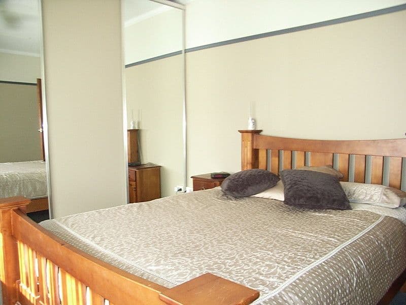 15  McKinlay Street, ECHUCA VIC 3564, Echuca - Thumbnail 4