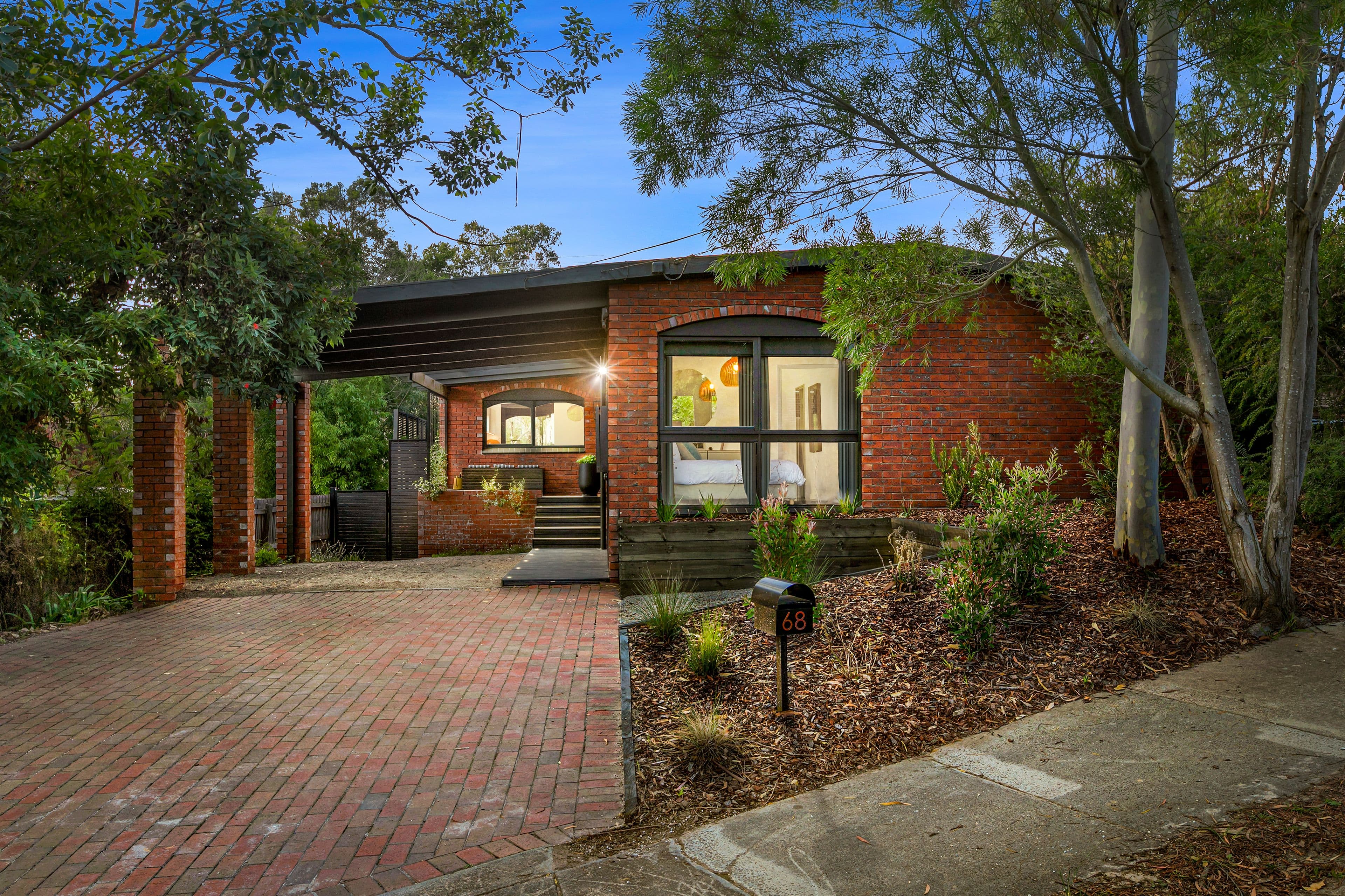 68 Lawson Avenue, Frankston South VIC 3199, Frankston South - Image 1