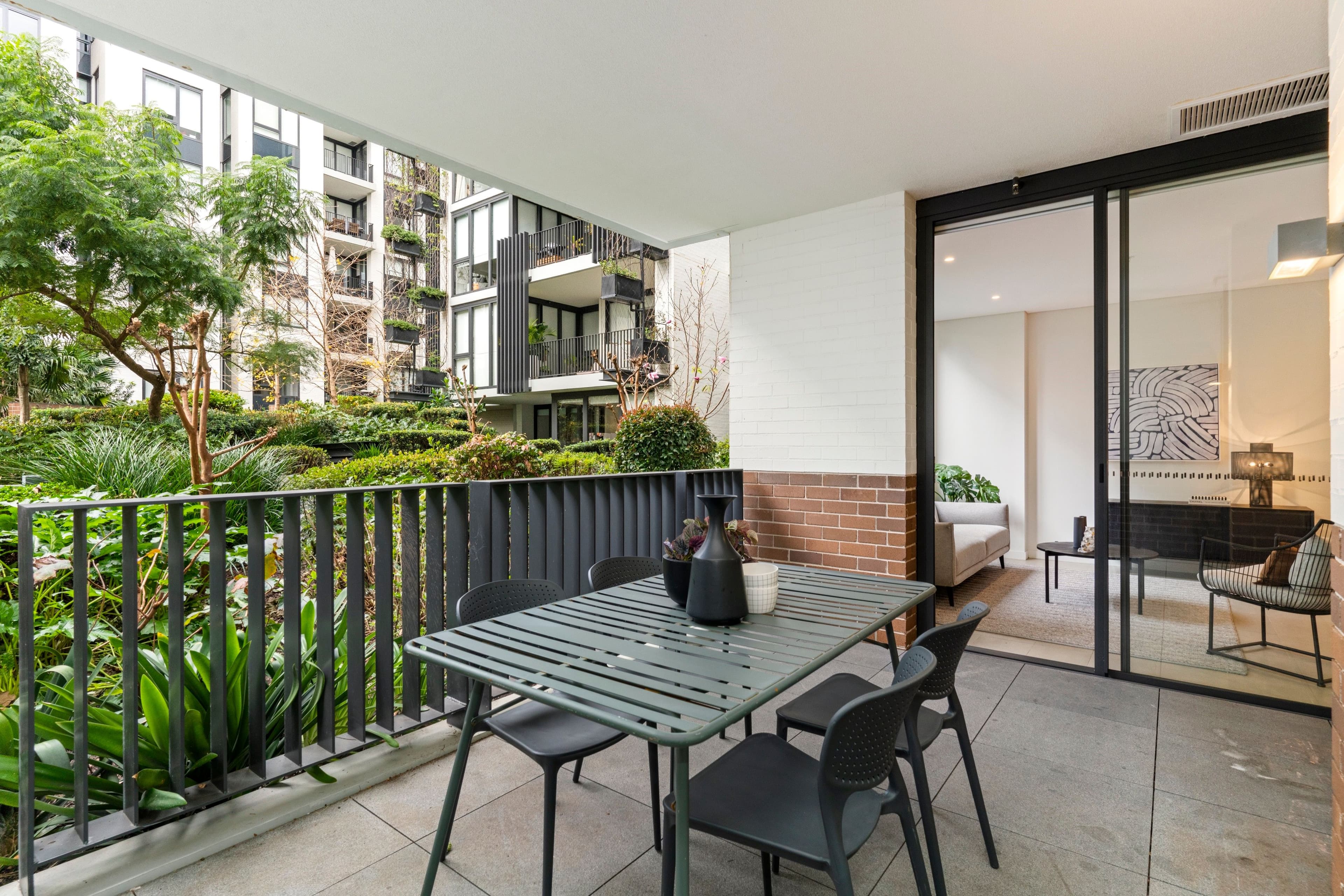 1A The Crescent, Forest Lodge NSW 2037, Forest Lodge - Thumbnail 2