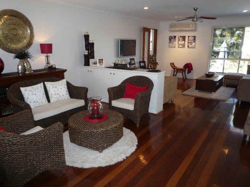 6 Chichester Drive, ARUNDEL QLD 4214, Arundel - Thumbnail 3