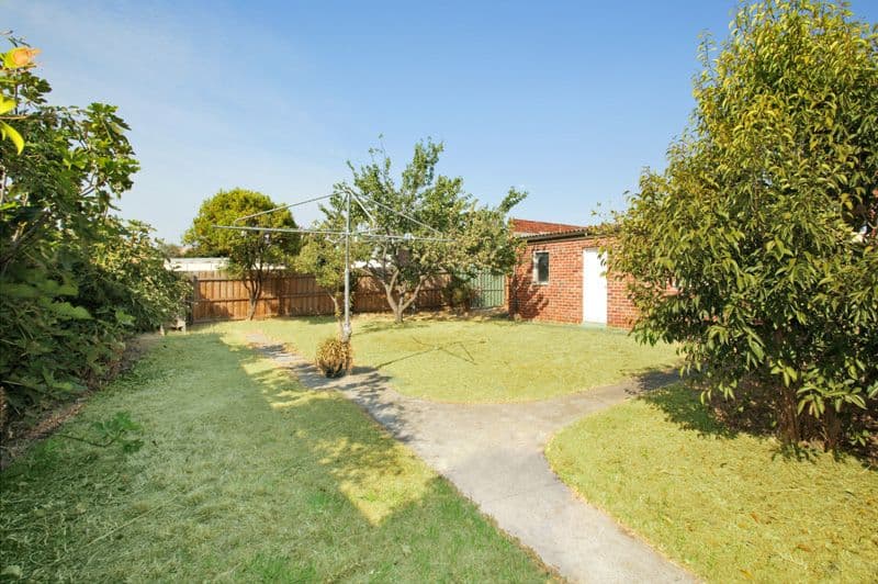 23 Rubicon Street, RESERVOIR VIC 3073, Reservoir - Thumbnail 2