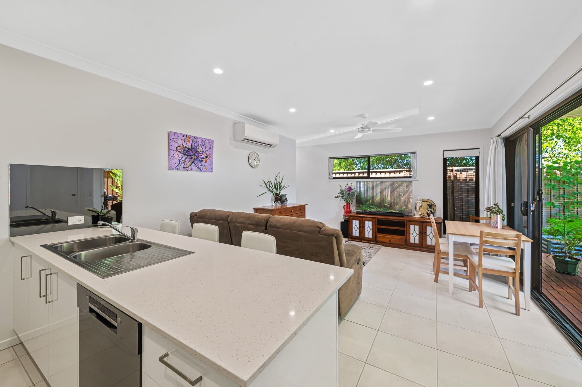 67 Beerwah Parade, Beerwah QLD 4519, Beerwah - Thumbnail 6