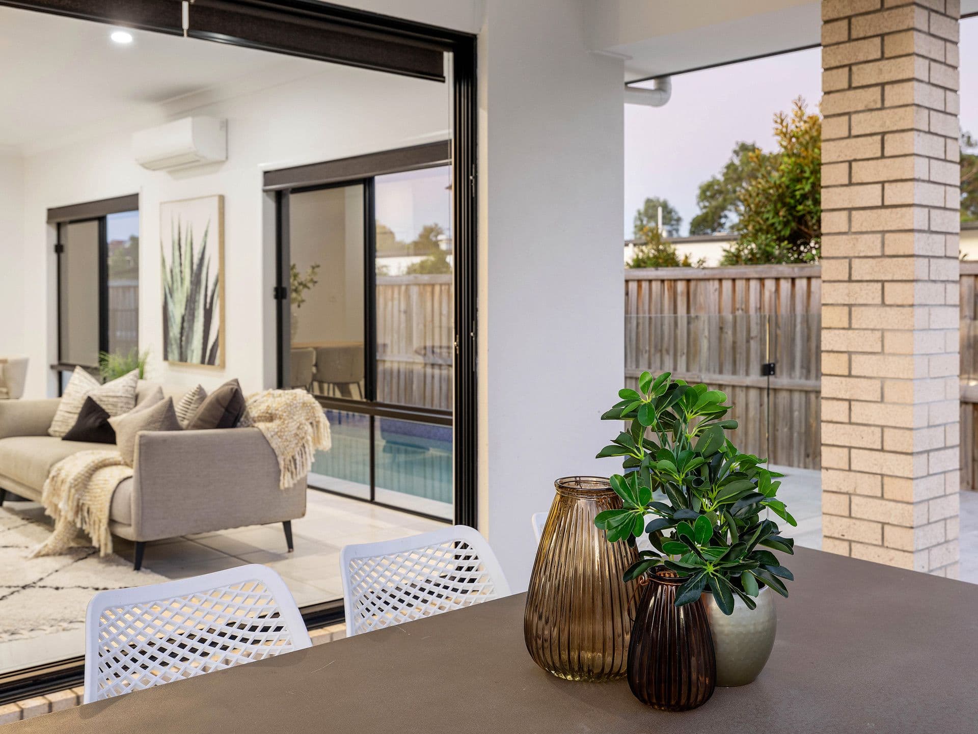 17 Lincoln Crescent, Upper Kedron QLD 4055, Upper Kedron - Thumbnail 2
