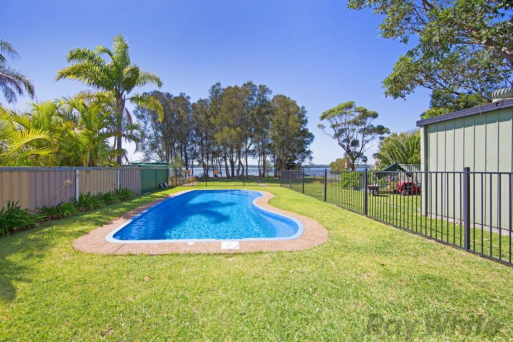 11 Panorama Avenue, Charmhaven - Thumbnail 6