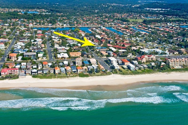 19 Fifteenth Avenue, PALM BEACH QLD 4221, Palm Beach - Thumbnail 8