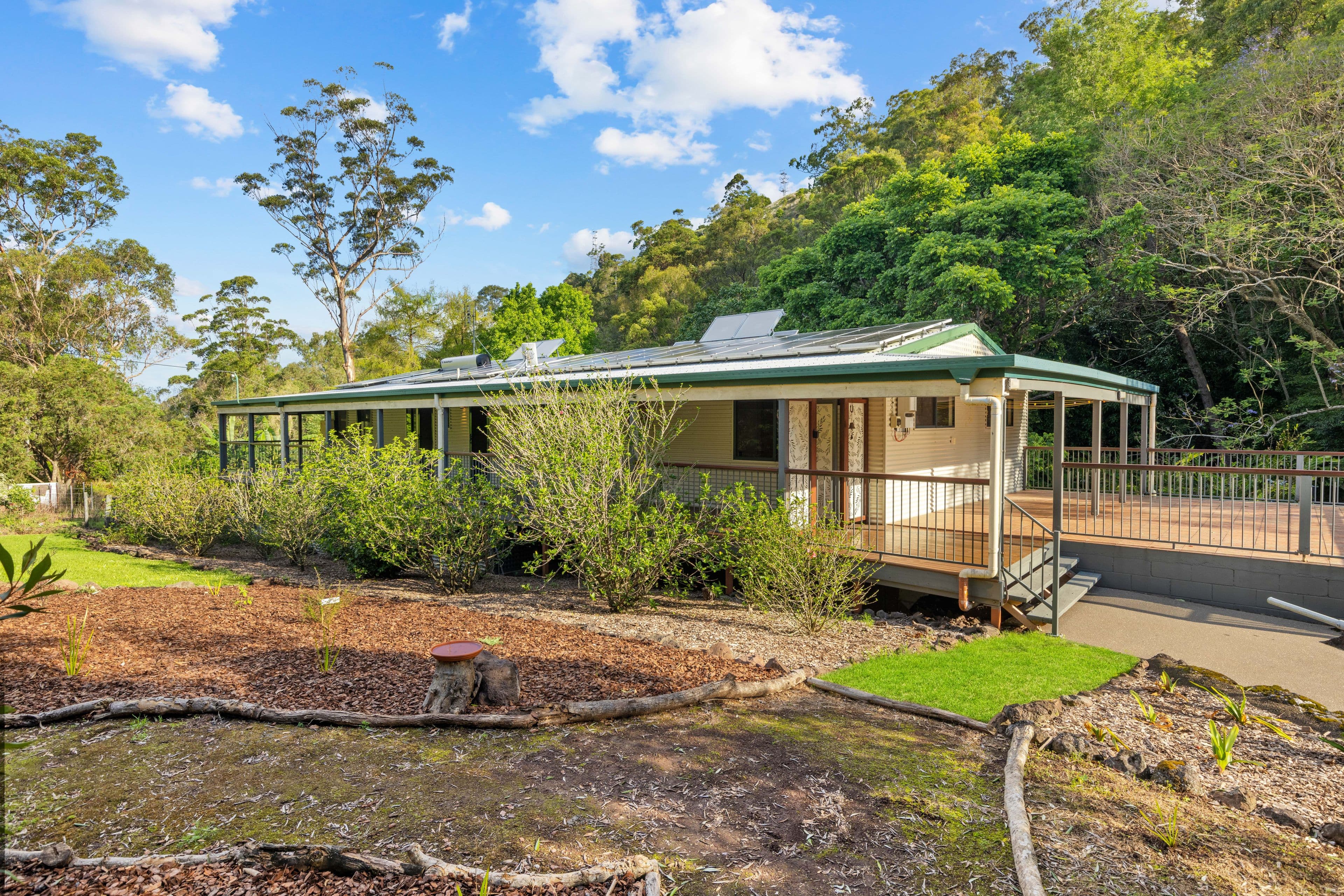 102 Hovard Road, Bald Knob QLD 4552, Bald Knob - Thumbnail 3