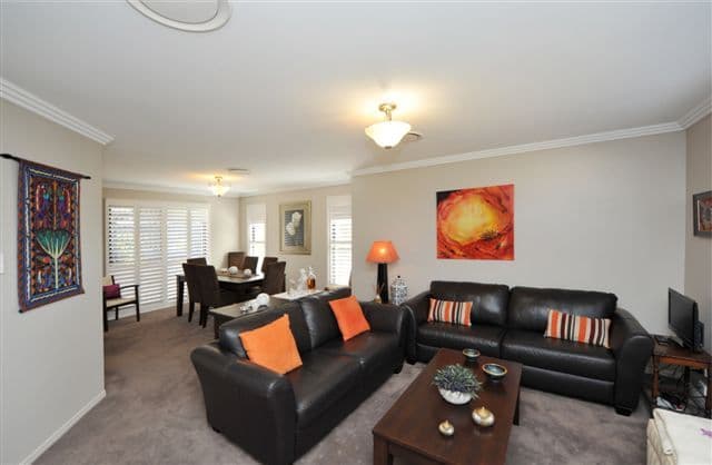 5 Weis Crescent, MIDDLE RIDGE QLD 4350, Middle Ridge - Thumbnail 2