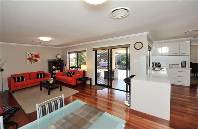 5 Weis Crescent, MIDDLE RIDGE QLD 4350, Middle Ridge - Thumbnail 5