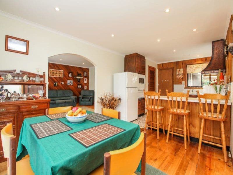 33 Allandale Drive, Deer Park - Thumbnail 4