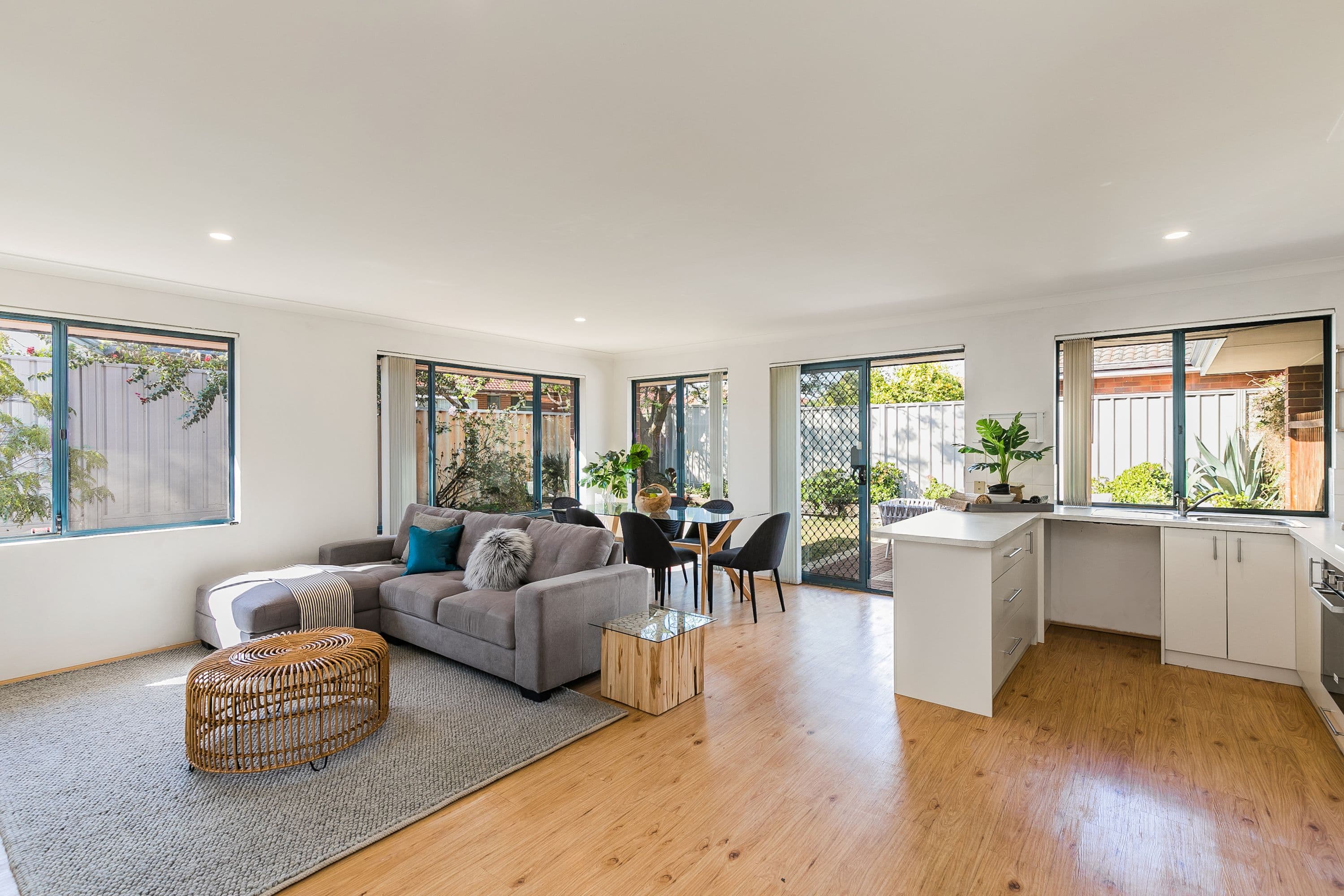 14 Stratton Street, Hamilton Hill WA 6163, Hamilton Hill - Thumbnail 3