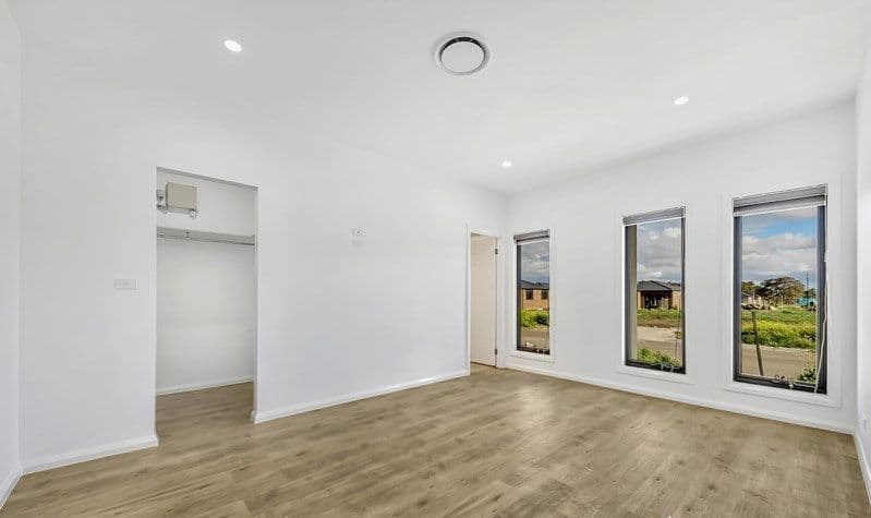 20 Telopea Road, Craigieburn VIC 3064, Craigieburn - Thumbnail 4