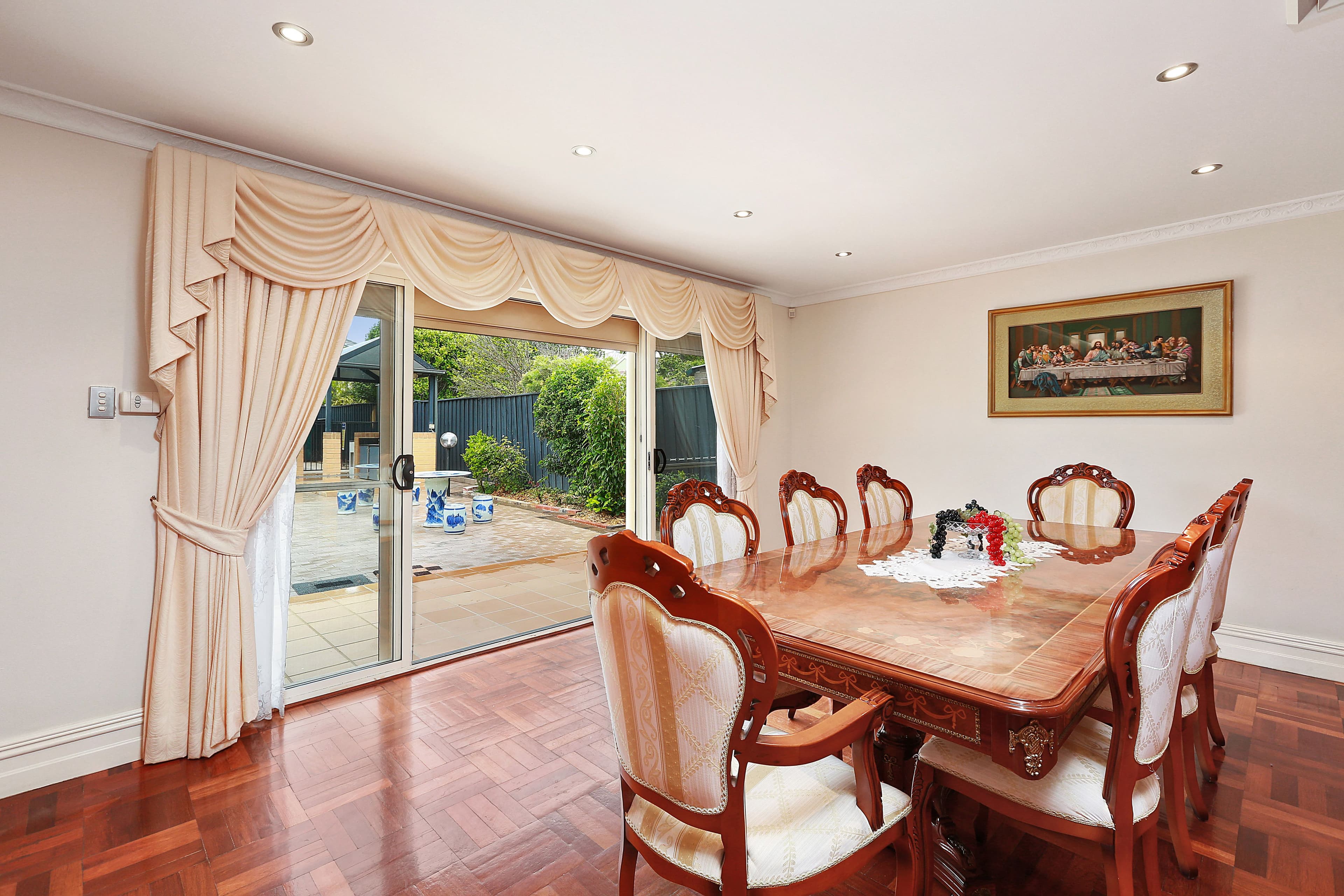 7 Crick Street, Chatswood - Thumbnail 4