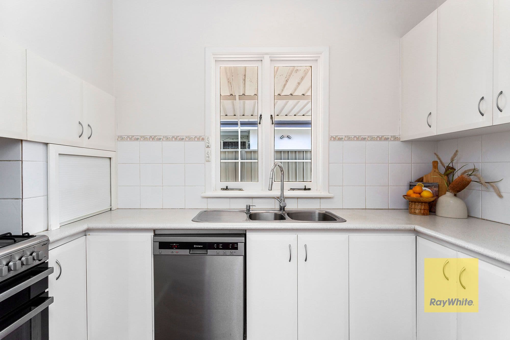 65 Shaftesbury Avenue, Bayswater WA 6053, Bayswater - Thumbnail 4