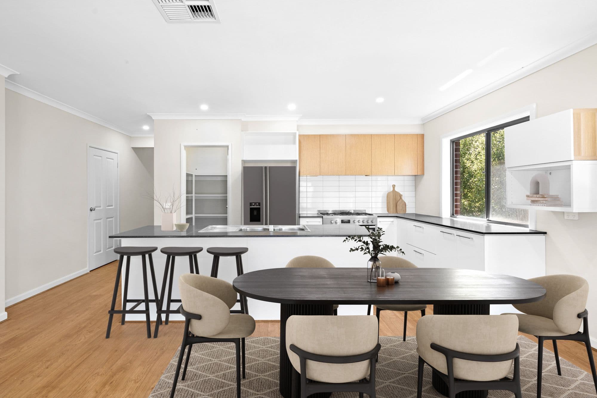 49 Shipwright Parade, Werribee VIC 3030, Werribee - Thumbnail 2
