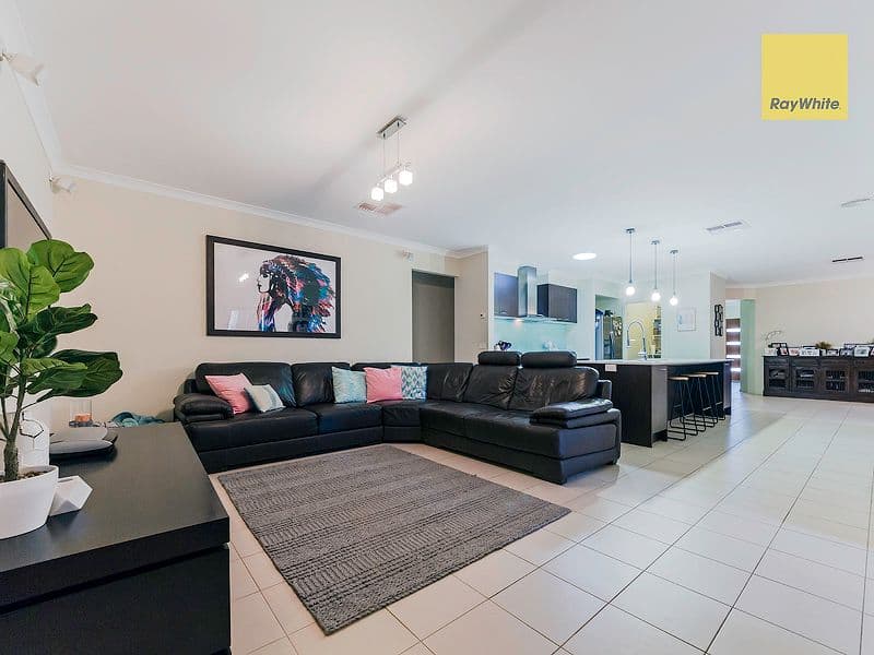 17 Dylan Street, Tarneit VIC 3029, Tarneit - Thumbnail 2