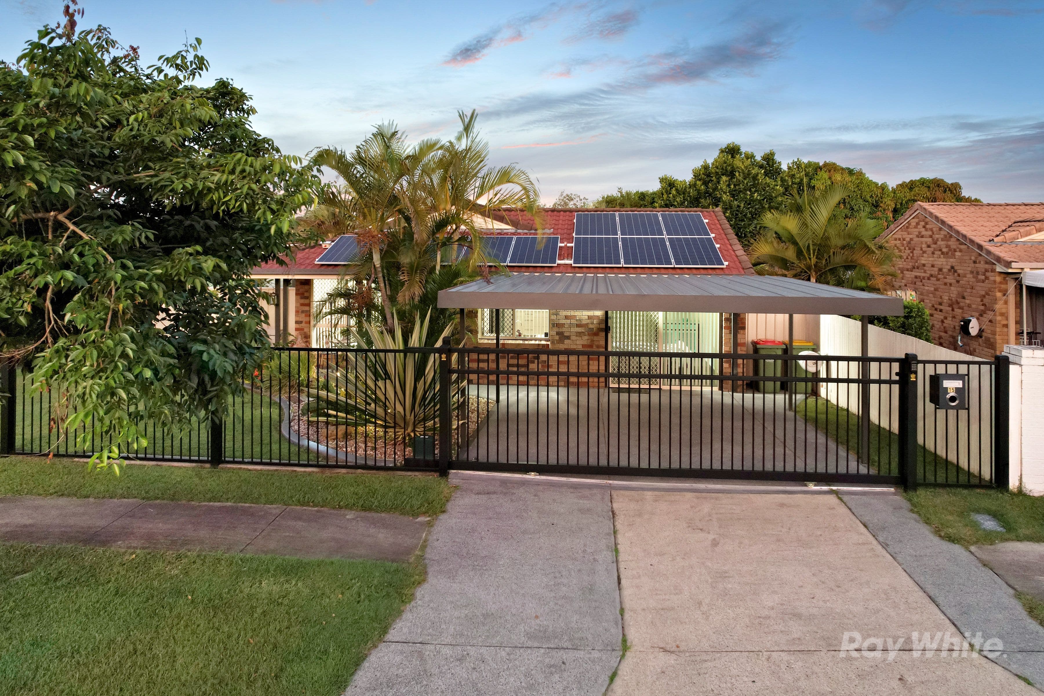 15 Geaney Boulevard, Crestmead QLD 4132, Crestmead - Image 1