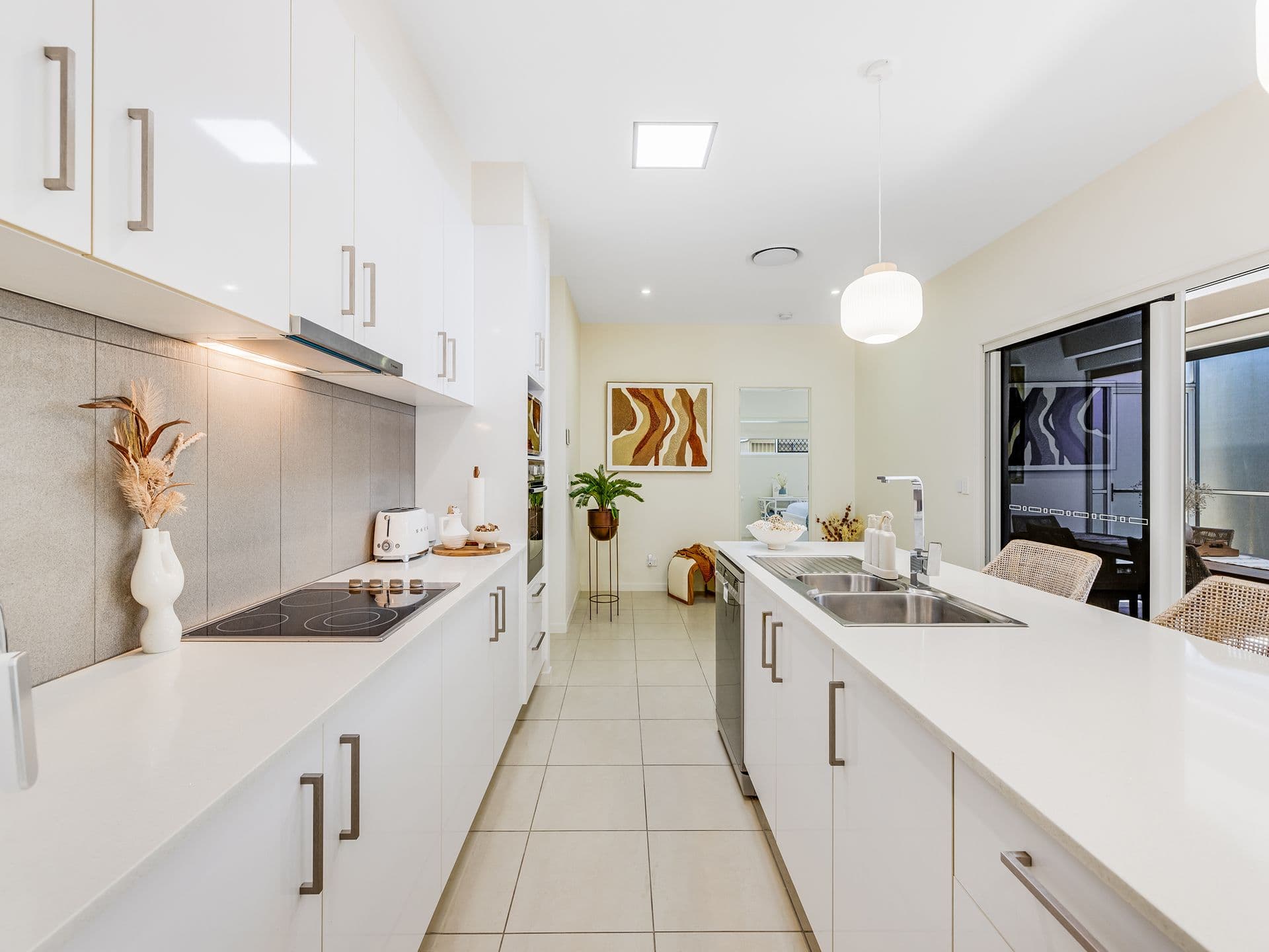 12 Waterway Drive, Birtinya QLD 4575, Birtinya - Thumbnail 5