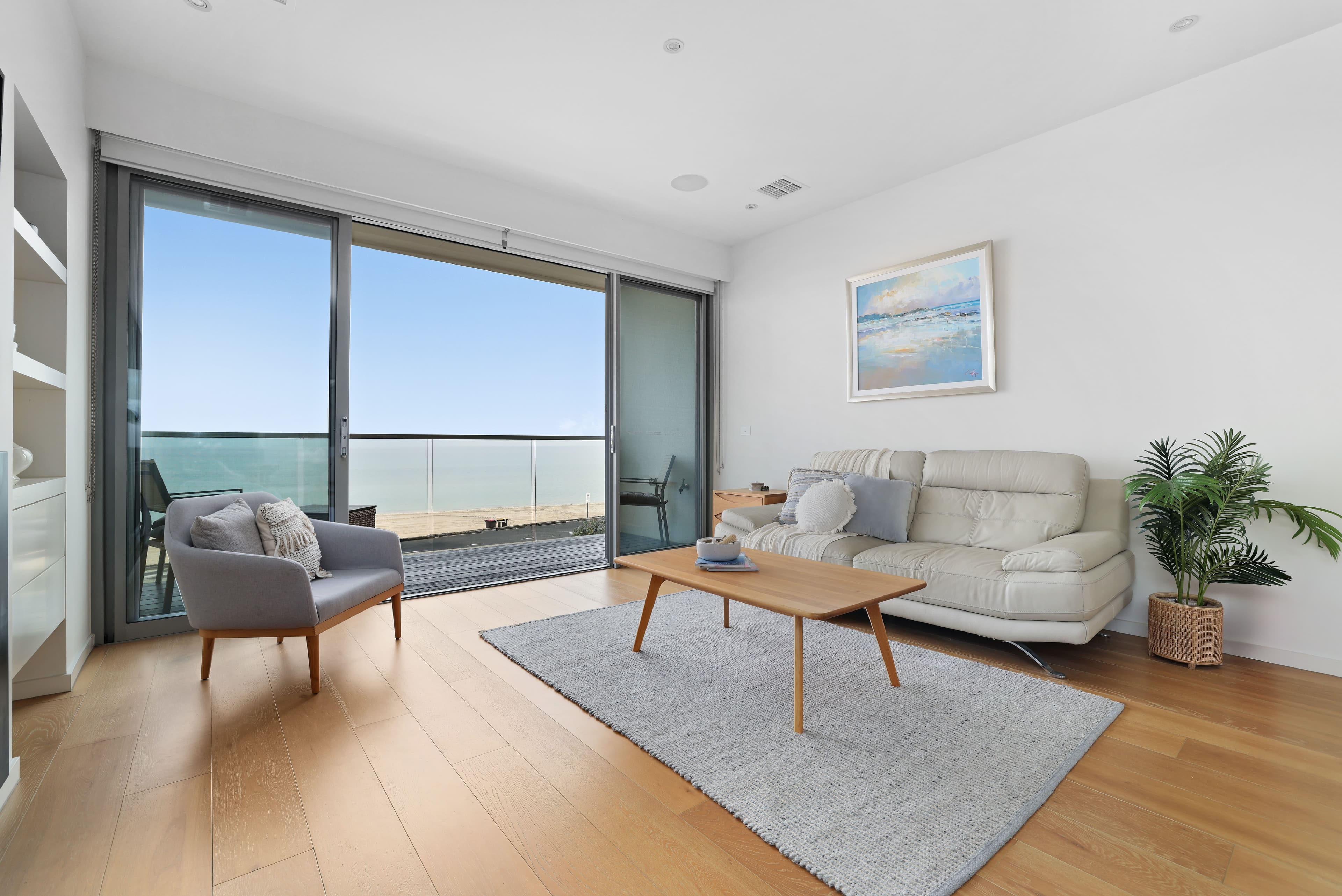 12B Douglas Avenue, Chelsea VIC 3196, Chelsea - Thumbnail 2