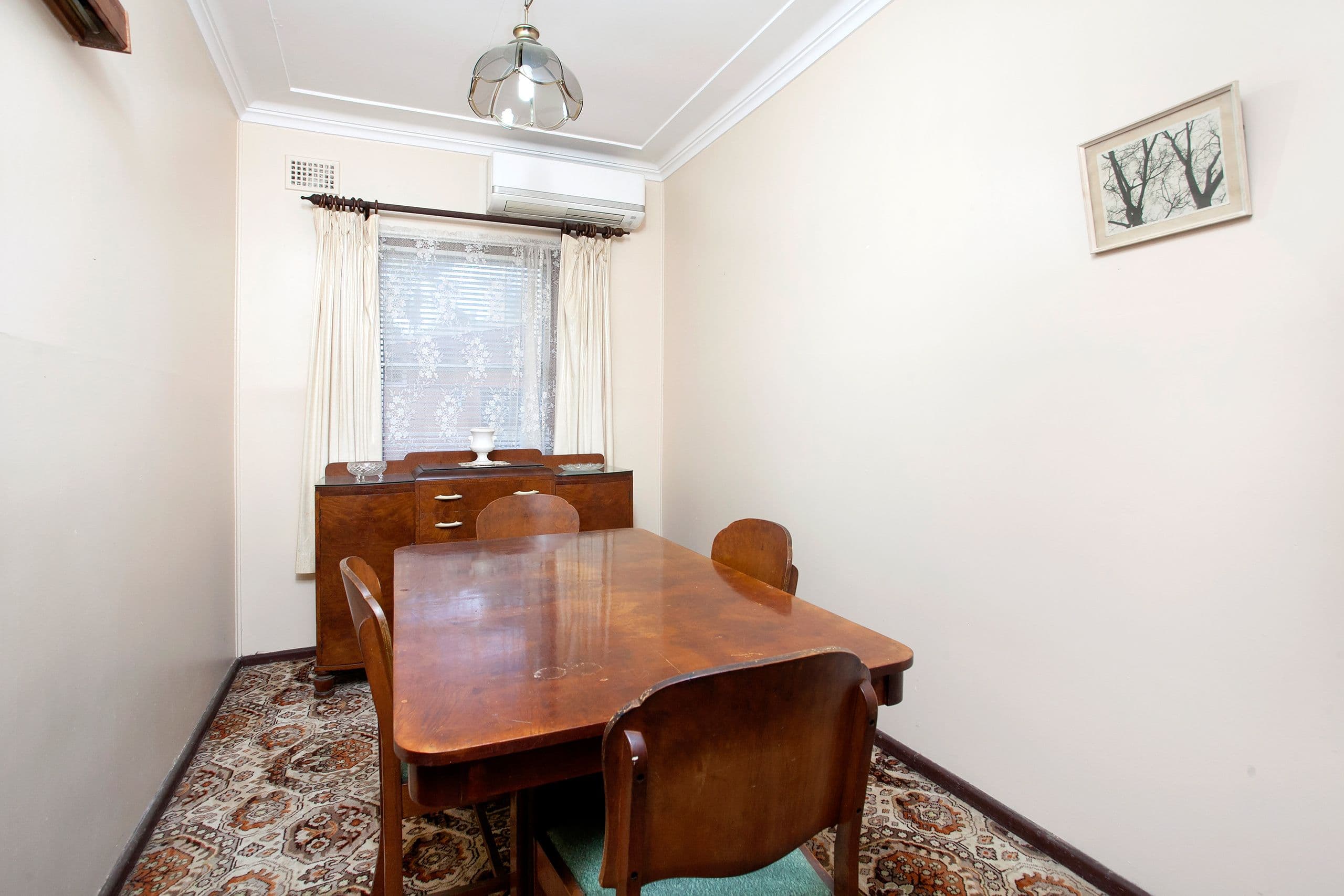 12 Yathong Road, Caringbah - Thumbnail 4