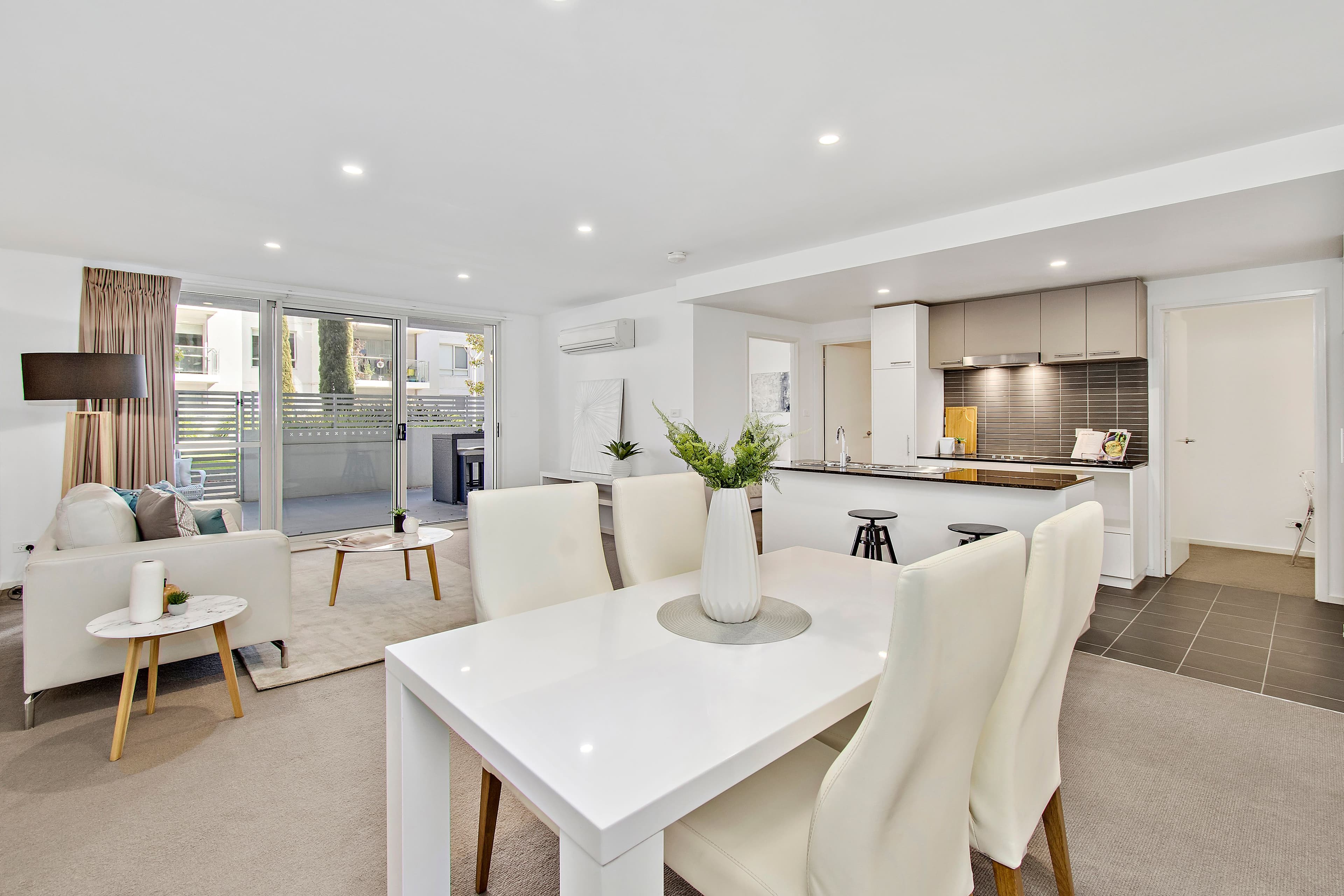 72 College Street, Belconnen ACT 2617, Belconnen - Image 1