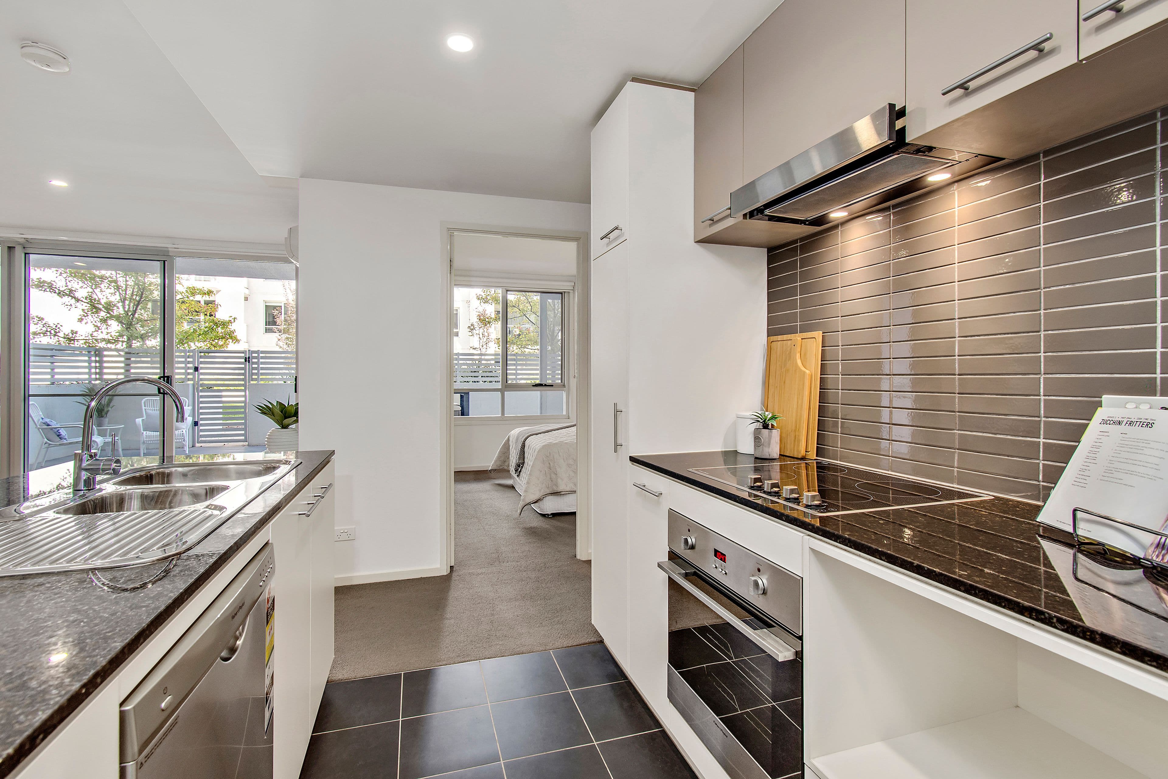 72 College Street, Belconnen ACT 2617, Belconnen - Thumbnail 6