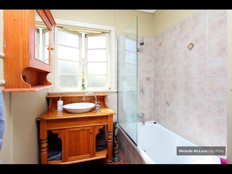 107 Jerrang Street, INDOOROOPILLY QLD 4068, Indooroopilly - Thumbnail 6