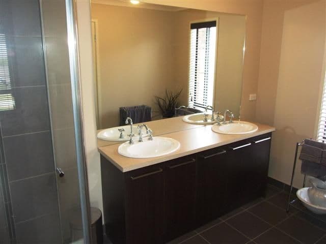 23 Robert Drive, COWES VIC 3922, Cowes - Thumbnail 6