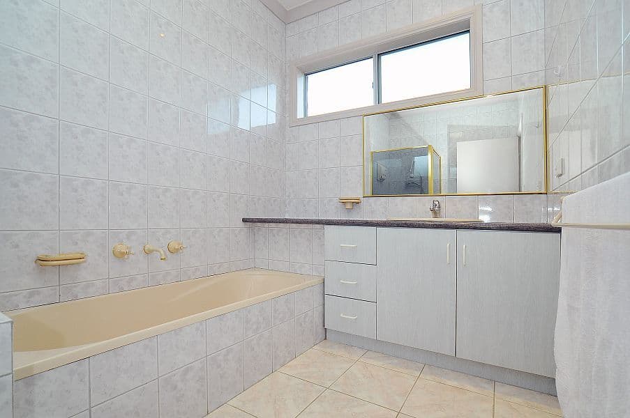 61 Churinga Avenue, MITCHAM VIC 3132, Mitcham - Thumbnail 5