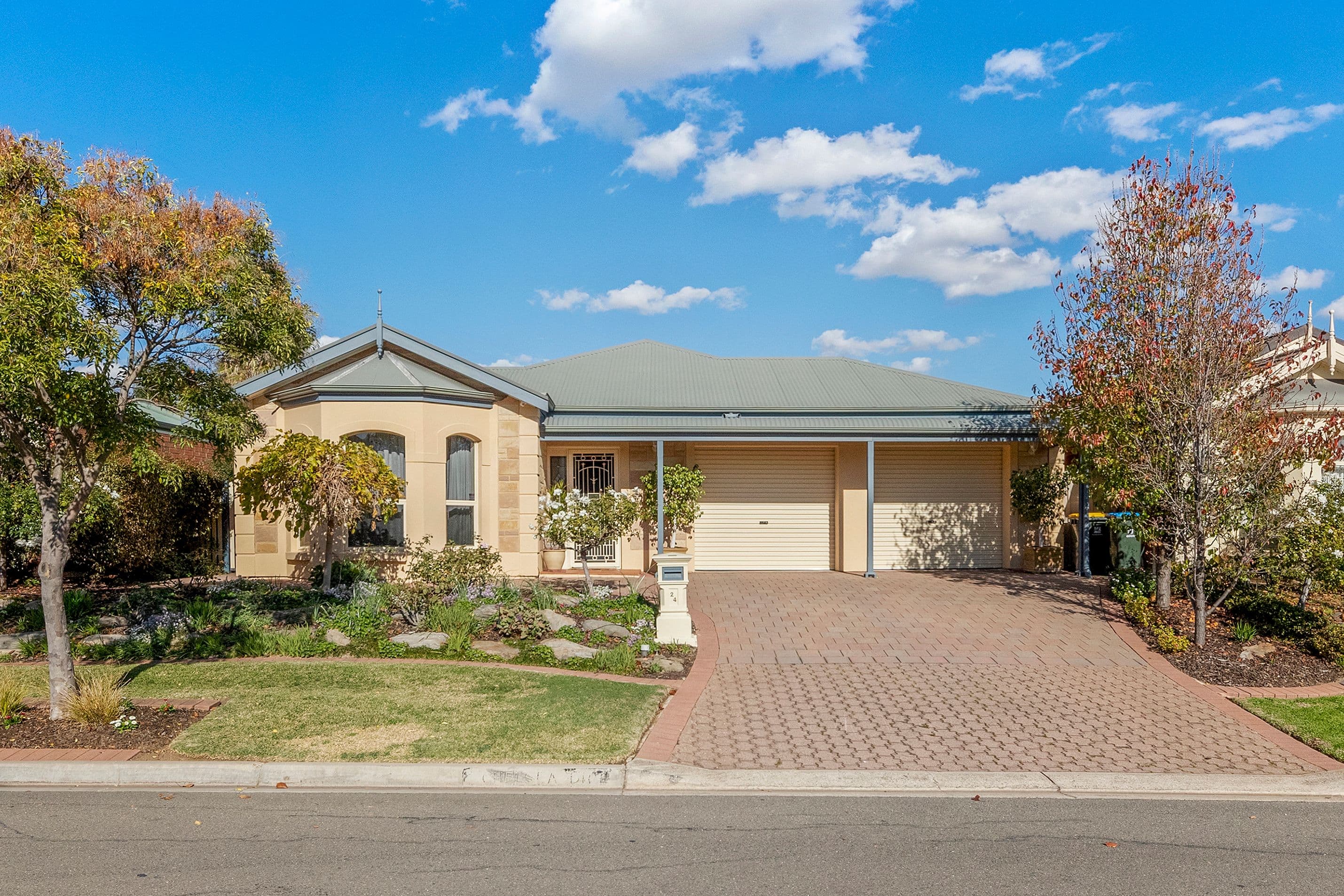24 Chelsea Drive, Enfield SA 5085, Enfield - Image 1