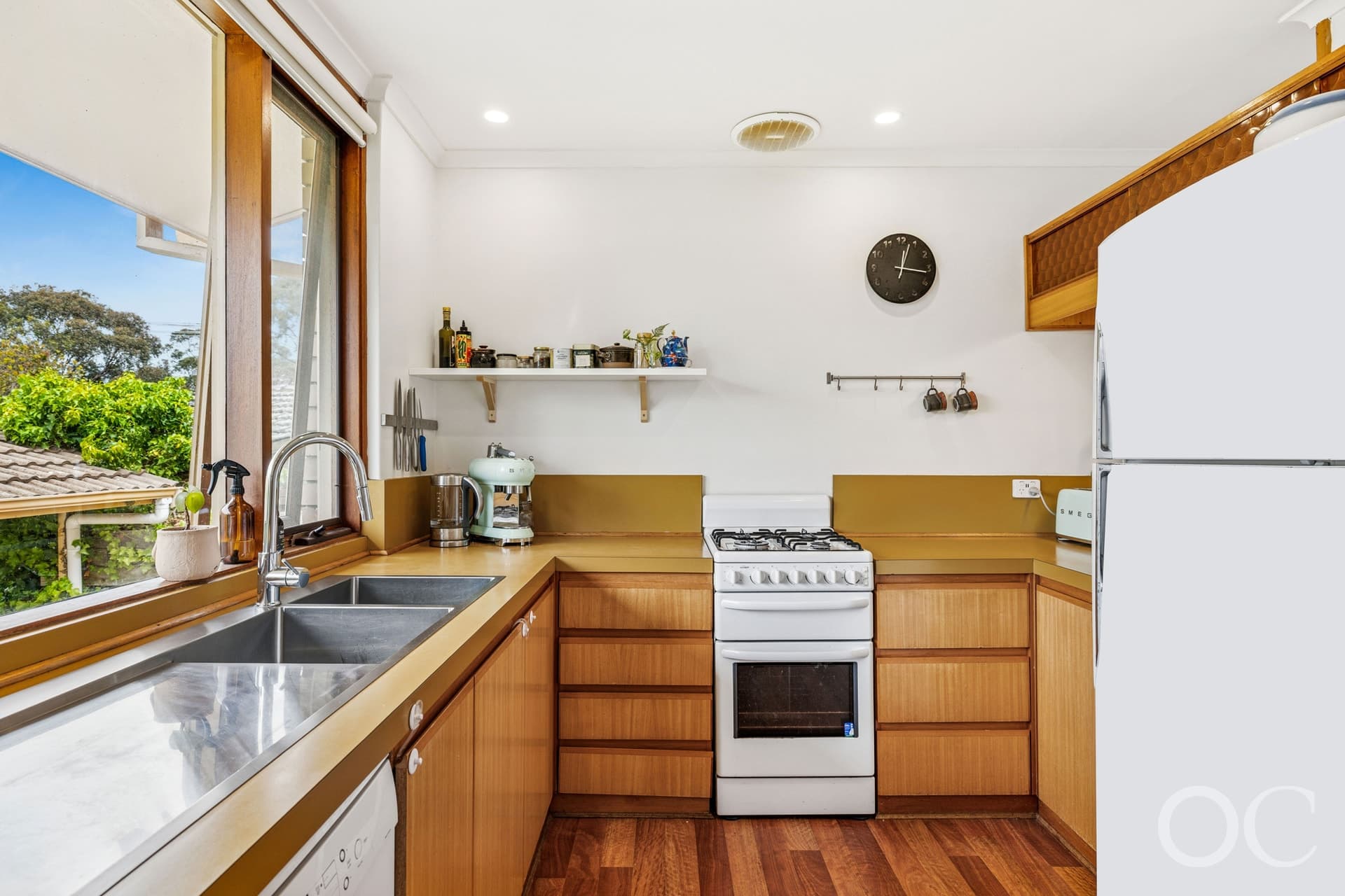 6/37 Eve Road, Bellevue Heights - Thumbnail 2