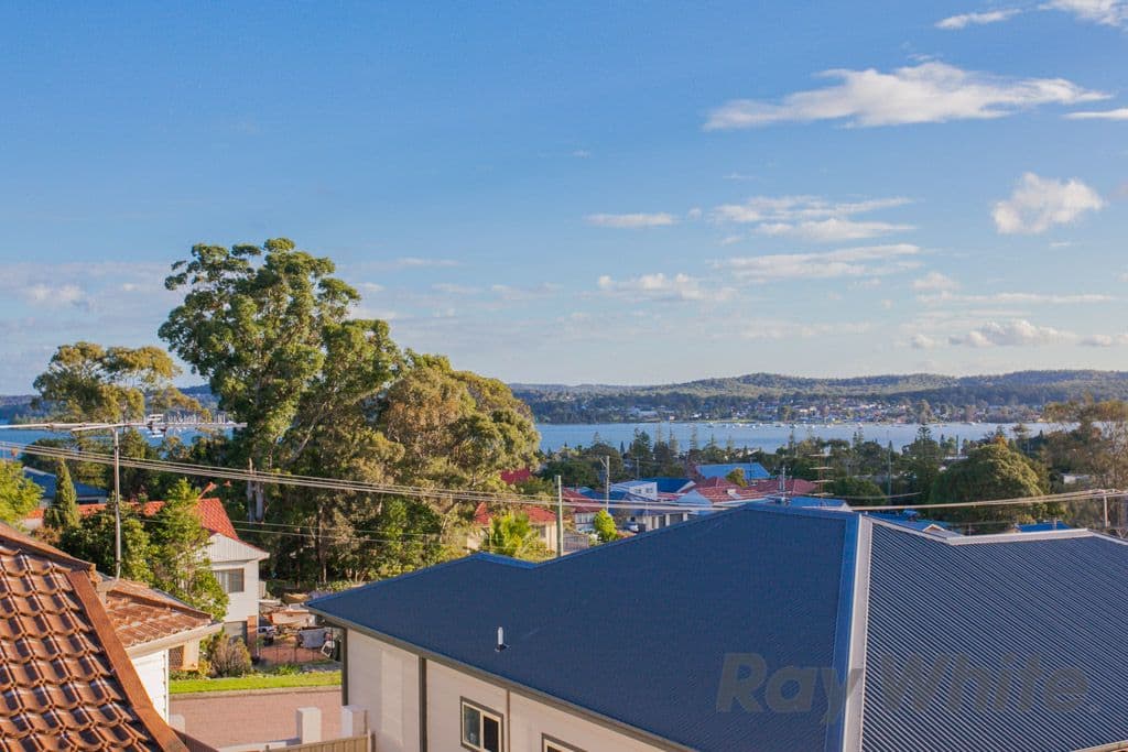 15 Raymond Street, SPEERS POINT NSW 2284, Speers Point - Thumbnail 2